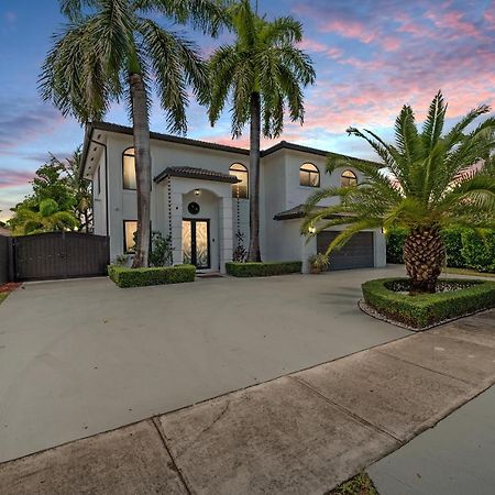 Luxury Beach Oasis - Heated Pool, Game Extravaganza L44 Miami Exteriör bild