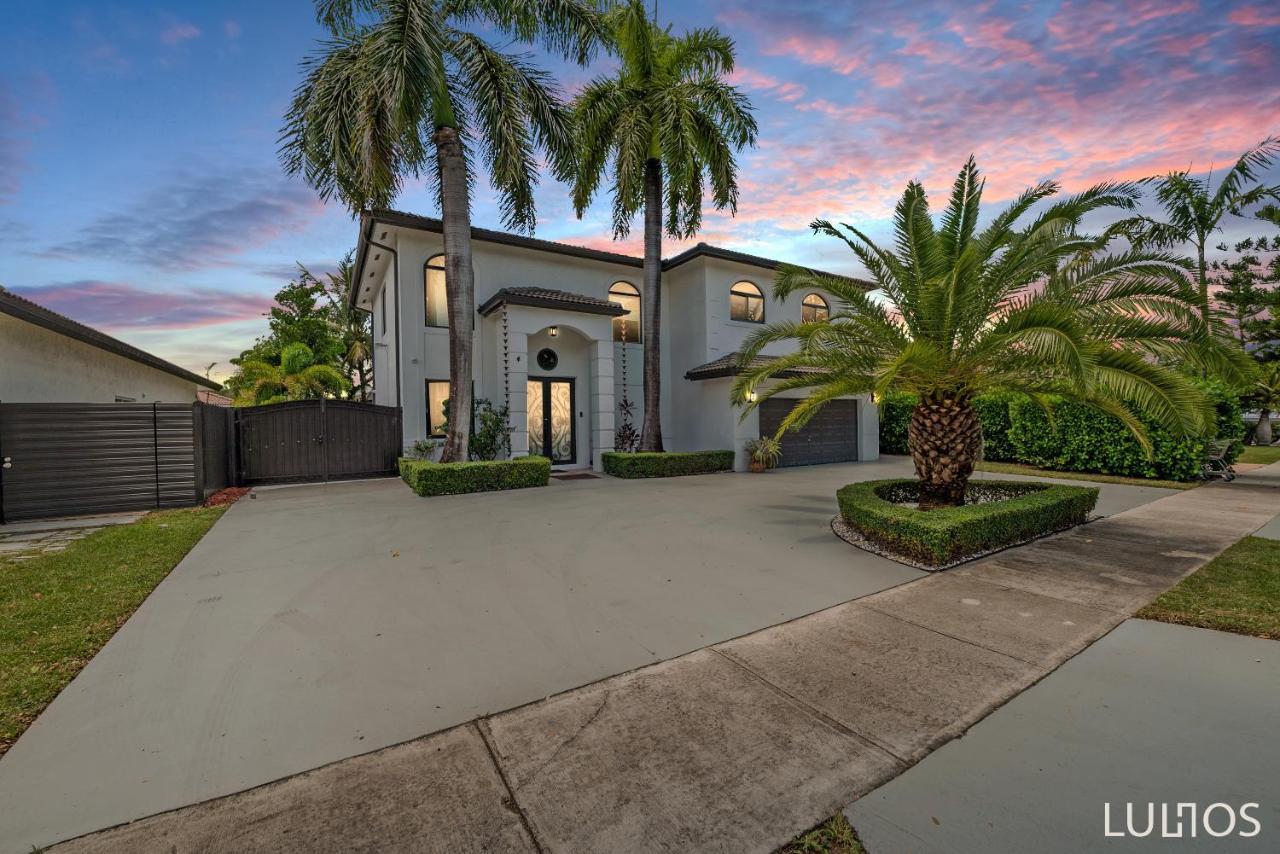 Luxury Beach Oasis - Heated Pool, Game Extravaganza L44 Miami Exteriör bild